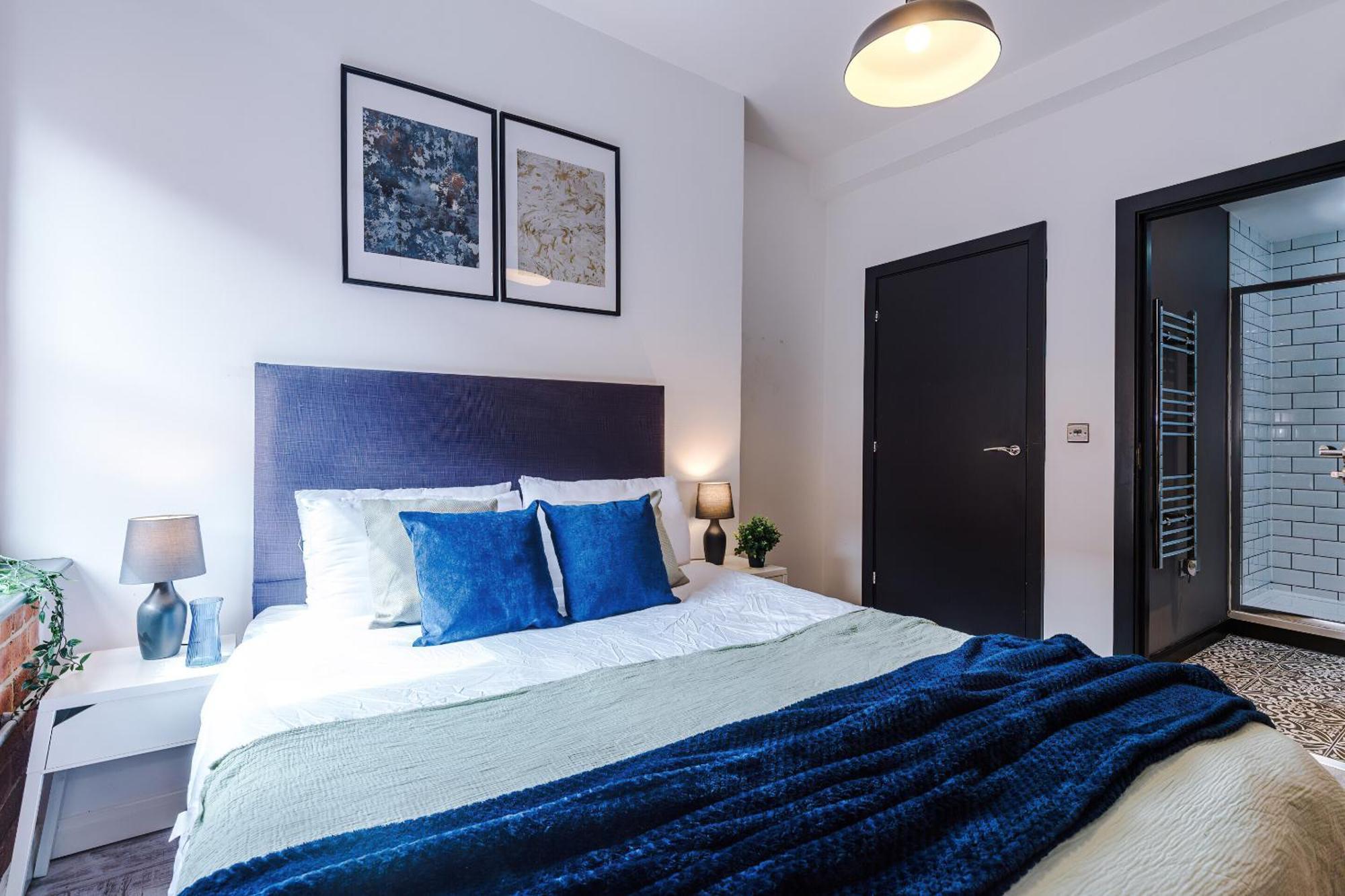 Luxury 2 King Beds In City Centre Leeds  Bilik gambar