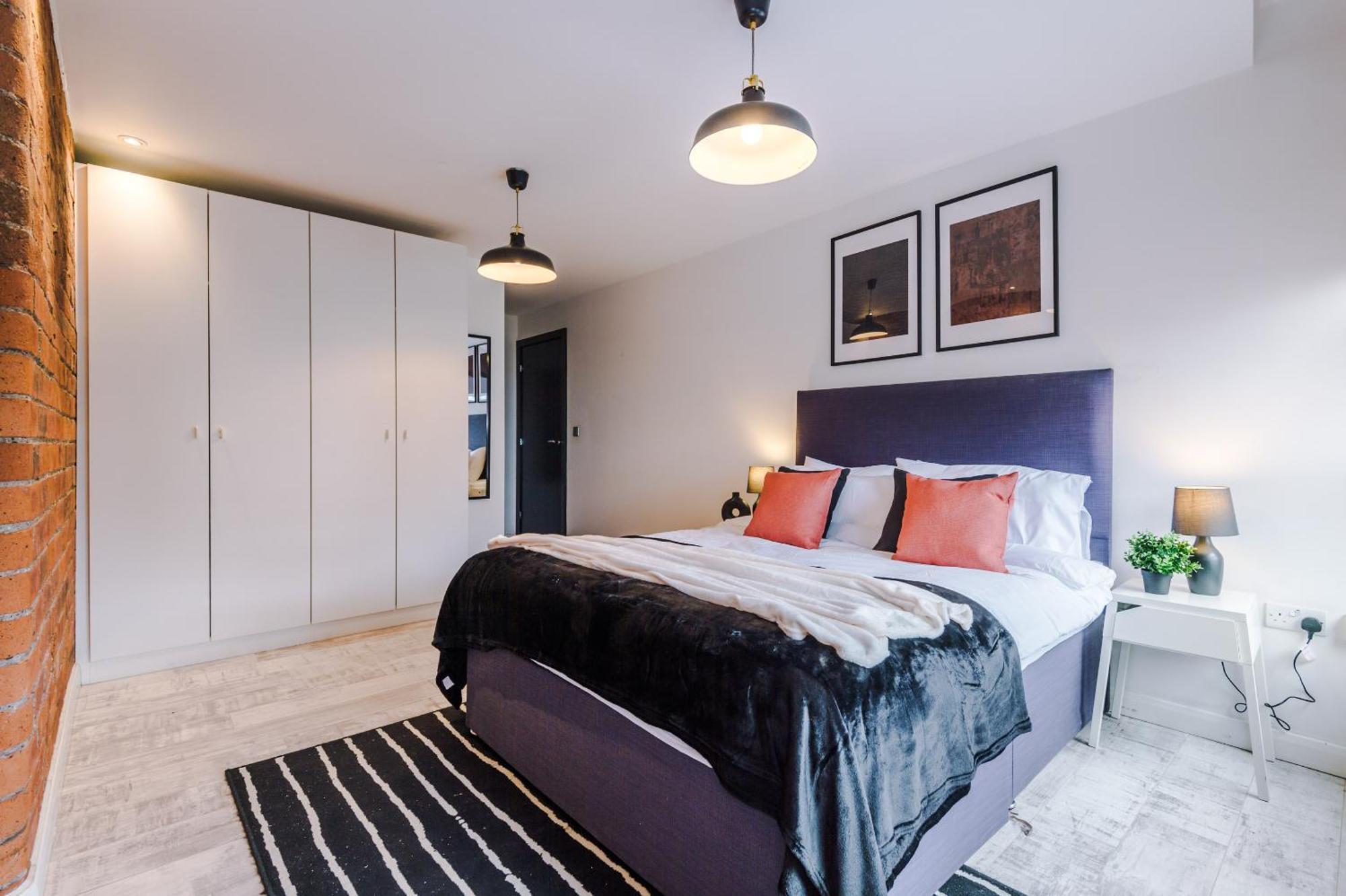 Luxury 2 King Beds In City Centre Leeds  Bilik gambar